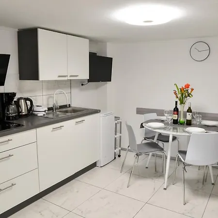 Olive 2 Apartment *
