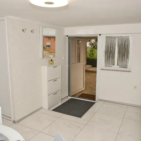Olive 2 Apartment