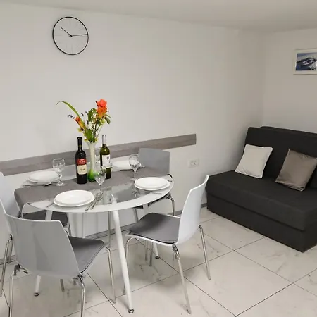 Apartamento Olive 2 *