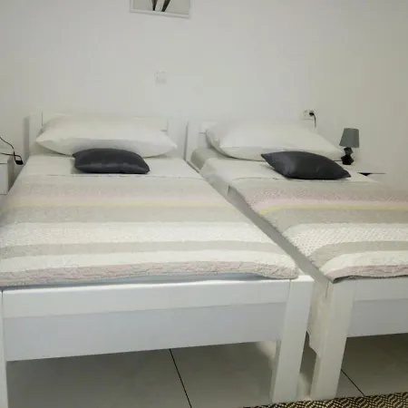 Apartamento Olive 2 *